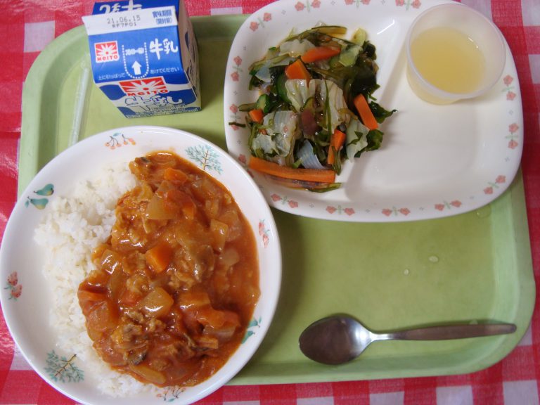 6月9日（水） - 奥多摩町学校給食センター